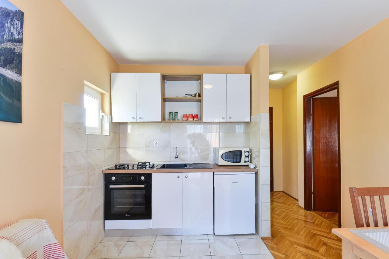 Apartments By The Sea Bibinje, Zadar - 5786 المظهر الخارجي الصورة